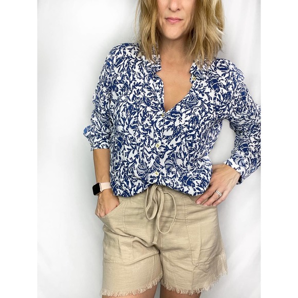 Lilly Pulitzer Tops - LILLY PULITZER Sea View Button Down Blouse